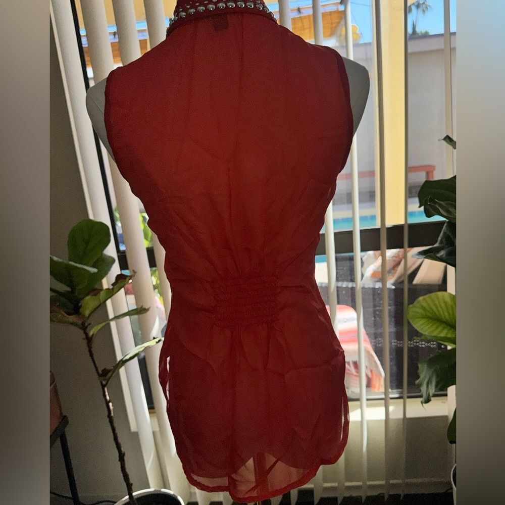 Eye Candy Red Studded Collar Sleeveless Button Down Top - Size Small - Picture 3 of 11
